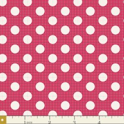 Tilda Medium Dots Red TIL130027