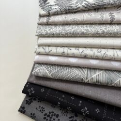 Grey Color Quilt Bundle Art Gallery Fabrics AGF Fat Quarter / Half Yard/Yard Bundle